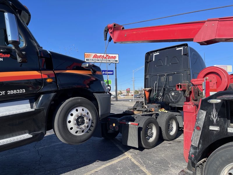 Best Towing & Recovery heavy recovery